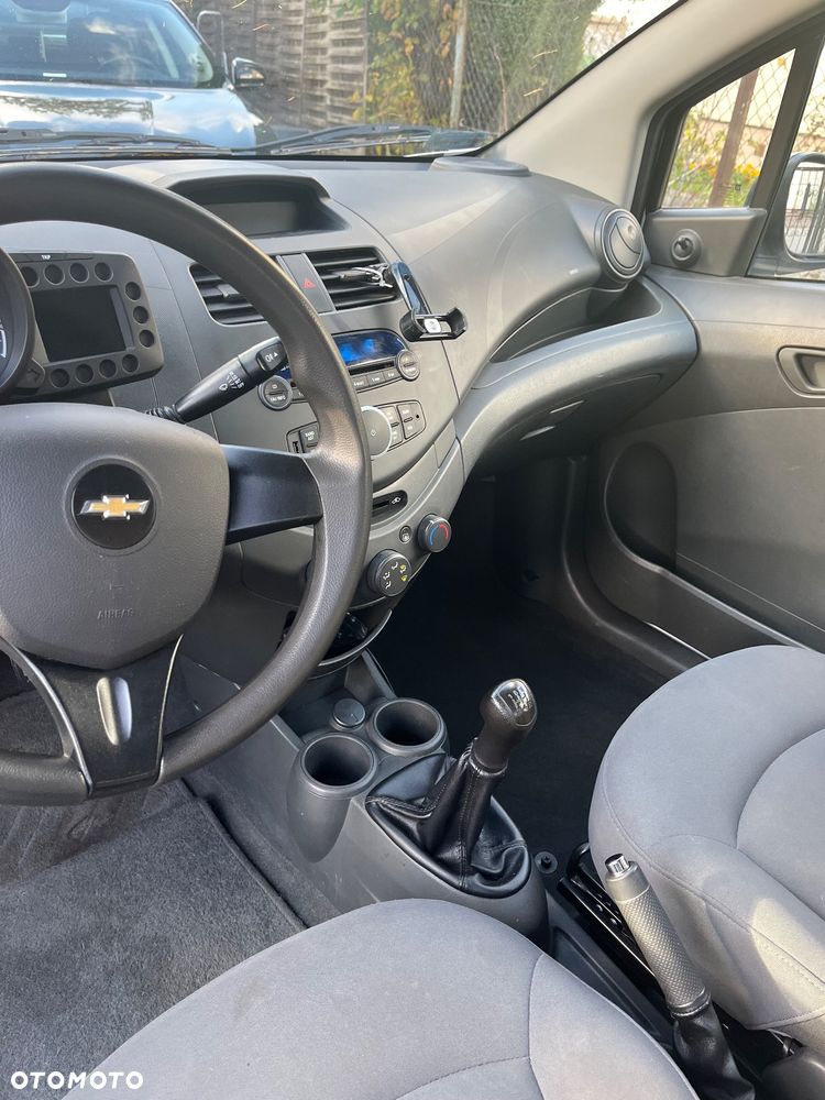 Chevrolet Spark 1.0 Base - 14