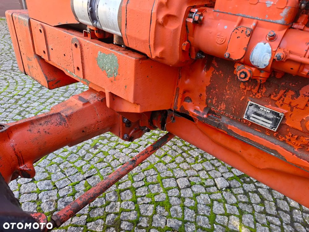 Renault Renault 551.4 - 12