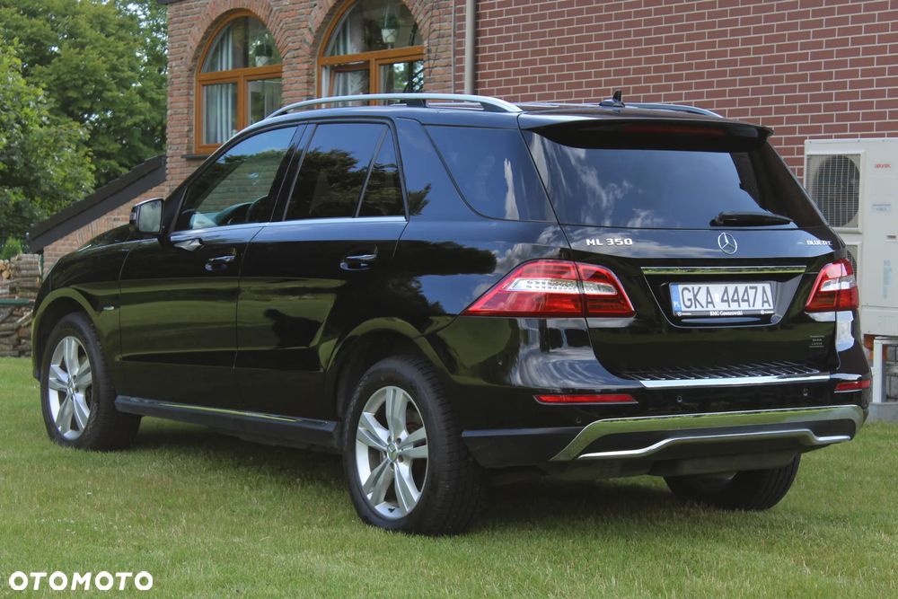 Mercedes-Benz ML 350 BlueTEC 4-Matic - 8