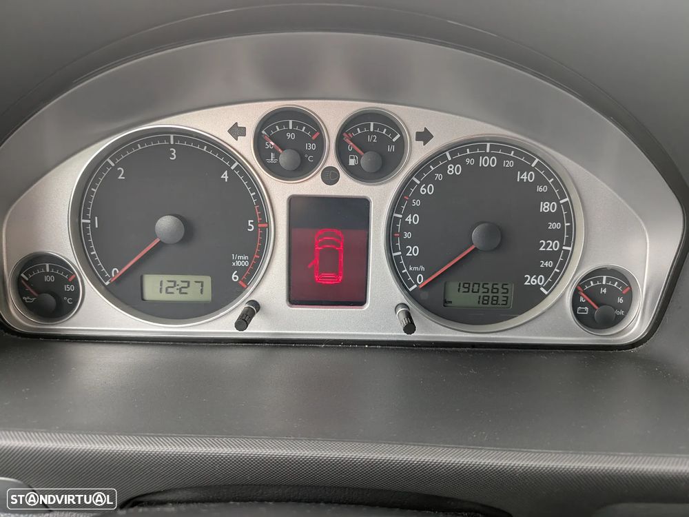 VW Sharan 2.0 TDI Freestyle - 9