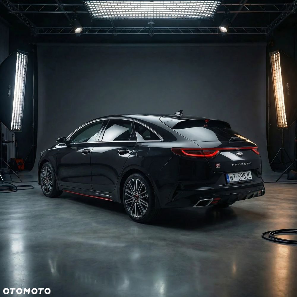 Kia ProCeed - 5