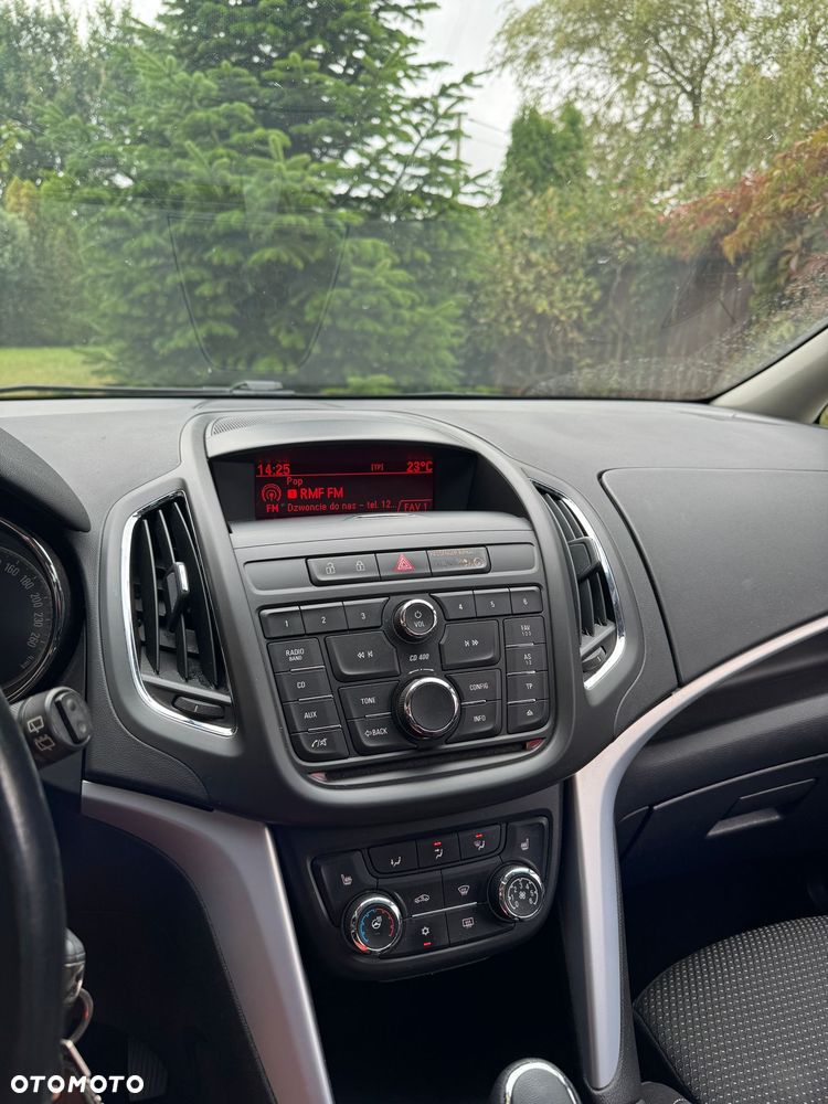 Opel Zafira 2.0 CDTI Cosmo - 8