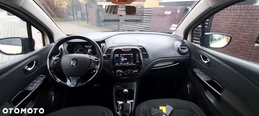 Renault Captur - 17