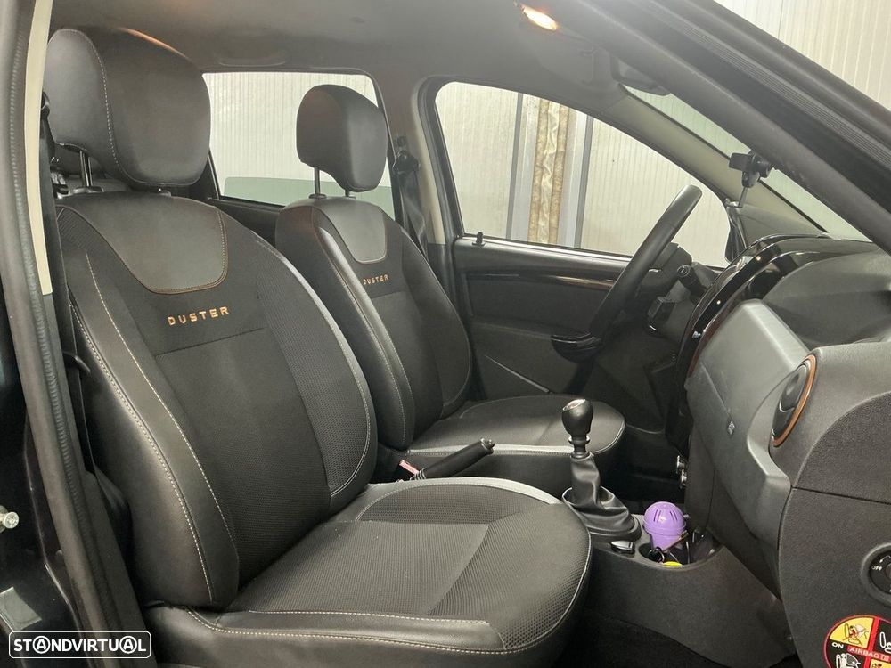 Dacia Duster 1.2 TCe SL Explorer - 4