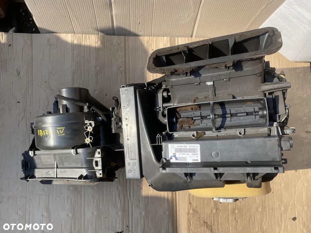 Nagrzewnica klimatronic 6Q1820308R Seat Ibiza IV OE - 1