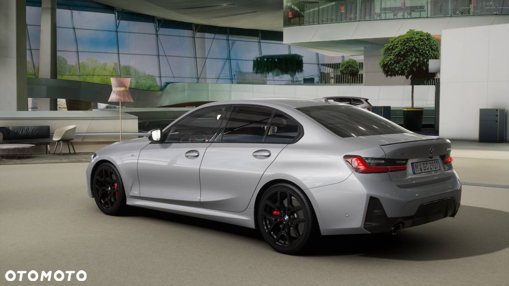 BMW Seria 3 330d xDrive mHEV - 4