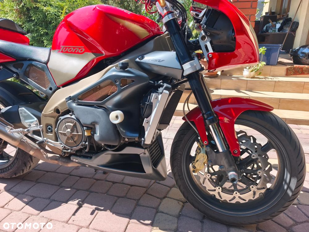 Aprilia Tuono - 7