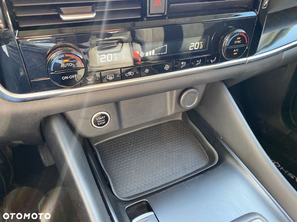 Nissan Qashqai - 24