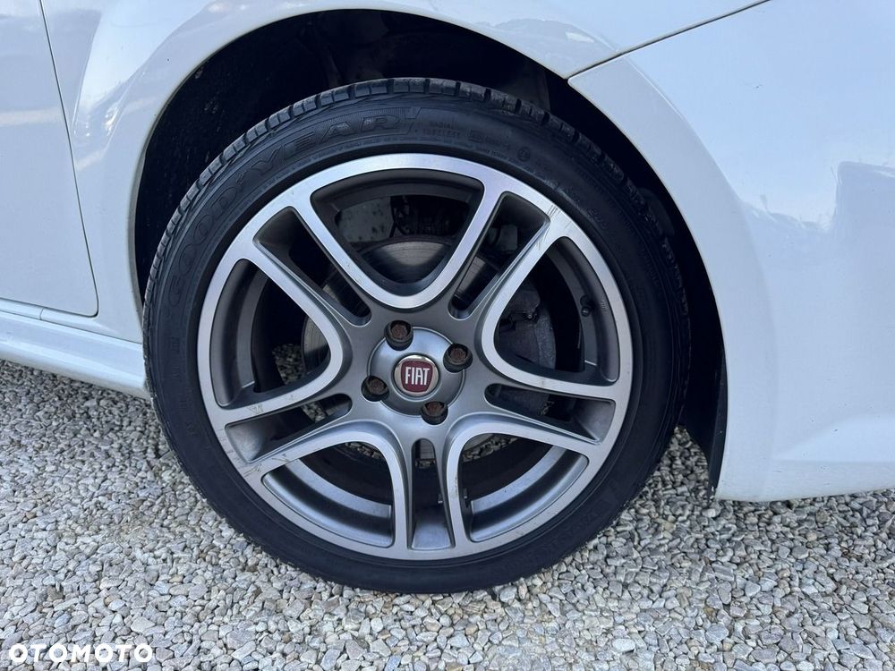 Fiat Punto Evo - 25