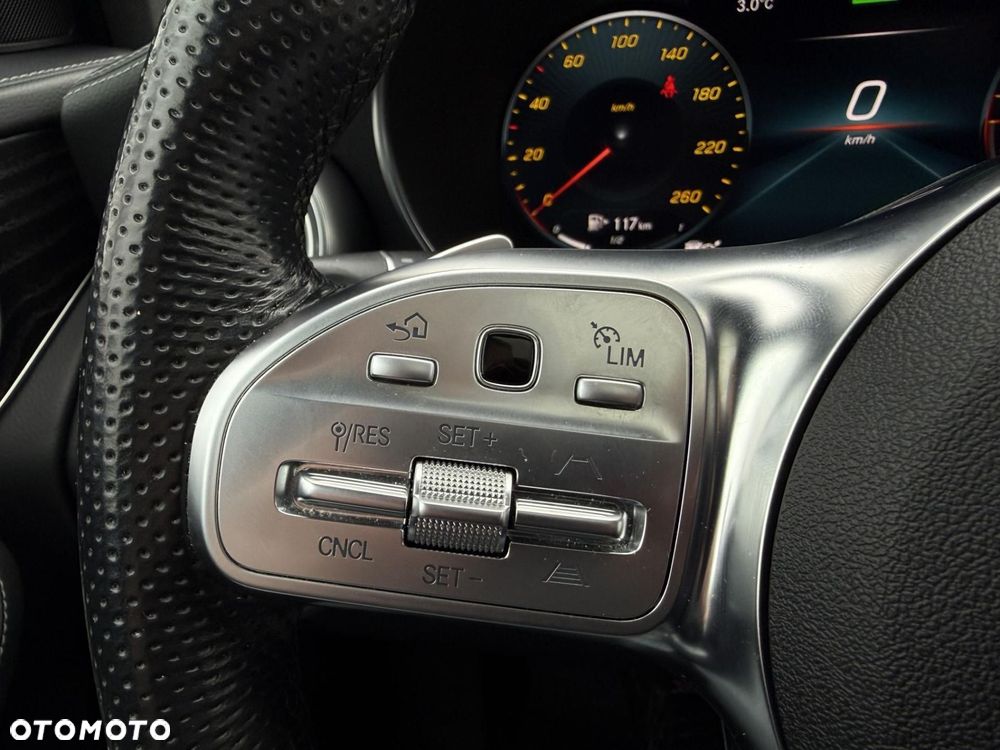 Mercedes-Benz GLC - 10