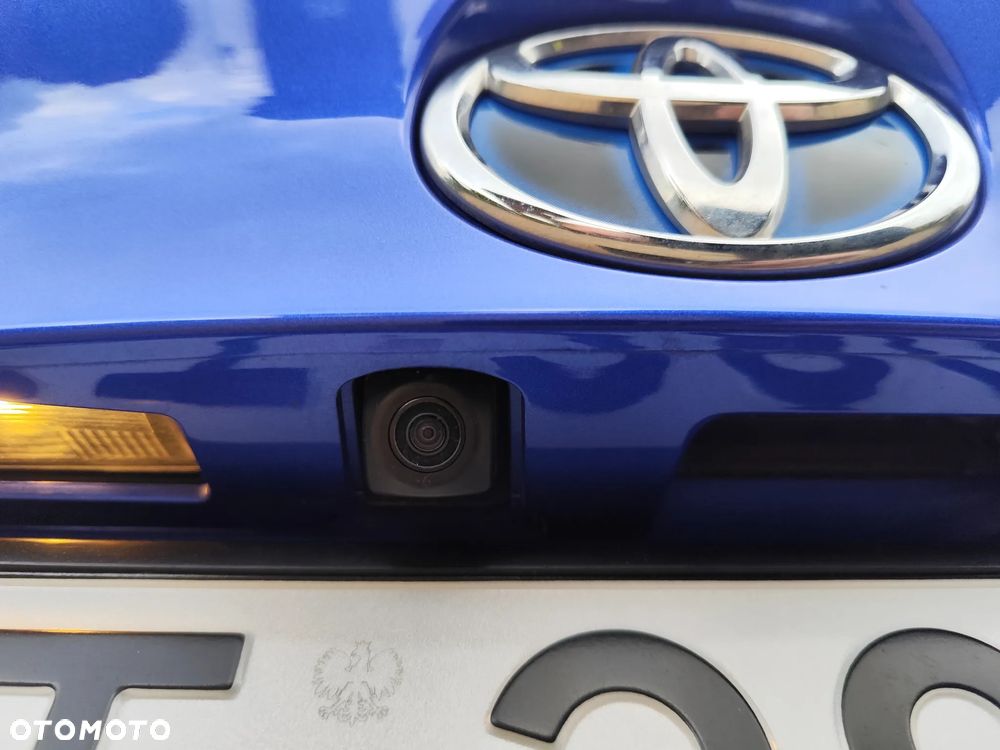 Toyota C-HR Hybrid Style Selection - 25