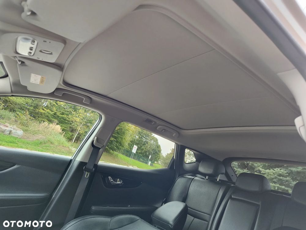 Nissan Qashqai 1.6 DIG-T TEKNA+ - 33