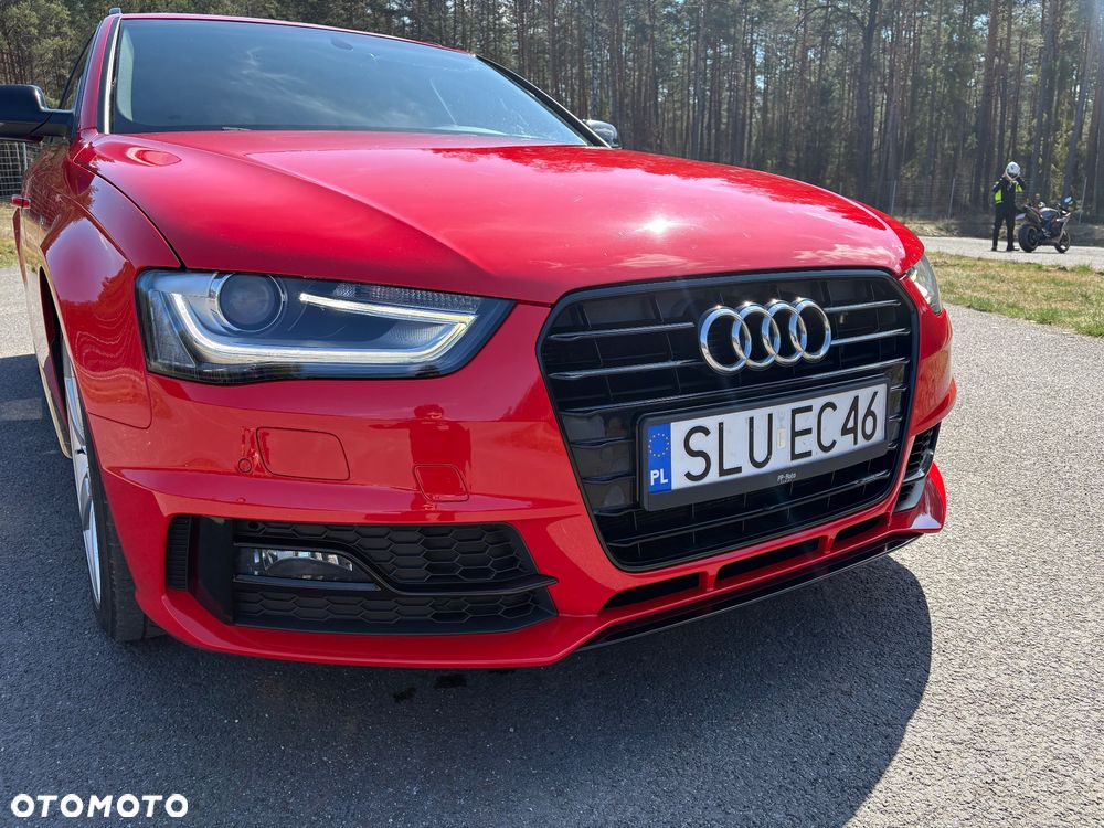 Audi A4 Avant 2.0 TDI DPF S line Sportpaket - 3