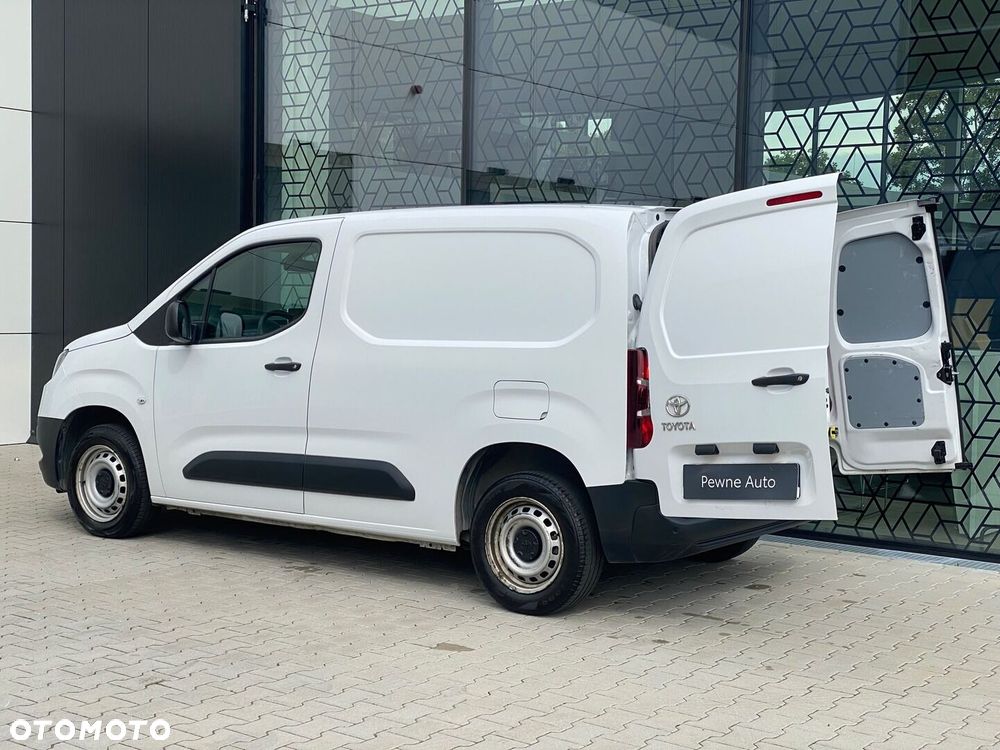 Toyota PROACE CITY - 27