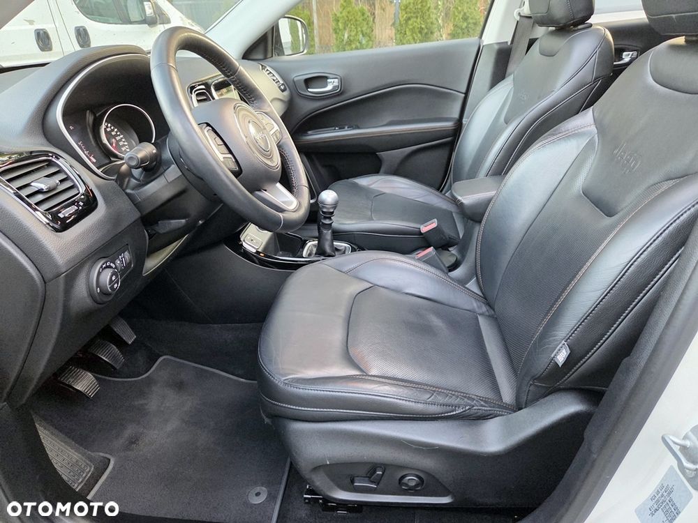 Jeep Compass 1.4 MultiAir Limited - 17