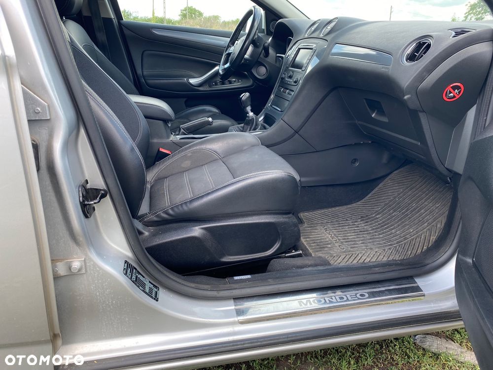 Ford Mondeo 1.6 Eco Boost Trend - 20