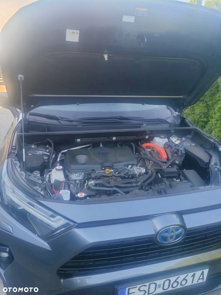 Toyota RAV4 - 11