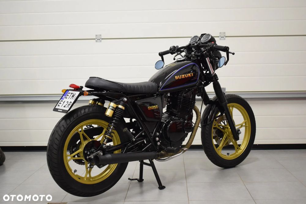 Suzuki GN - 5