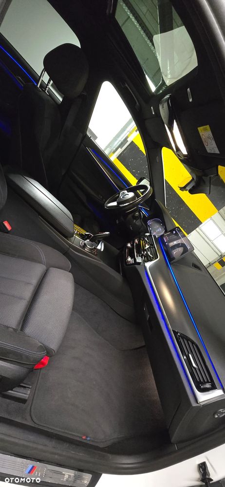 BMW Seria 5 520d xDrive M Sport sport - 7