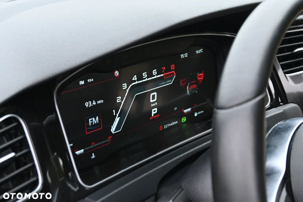 Volkswagen Golf GTD (BlueMotion Technology) DSG - 37