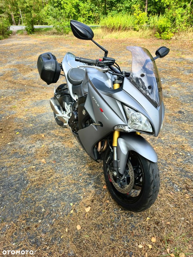 Suzuki GSX 1000 - 1