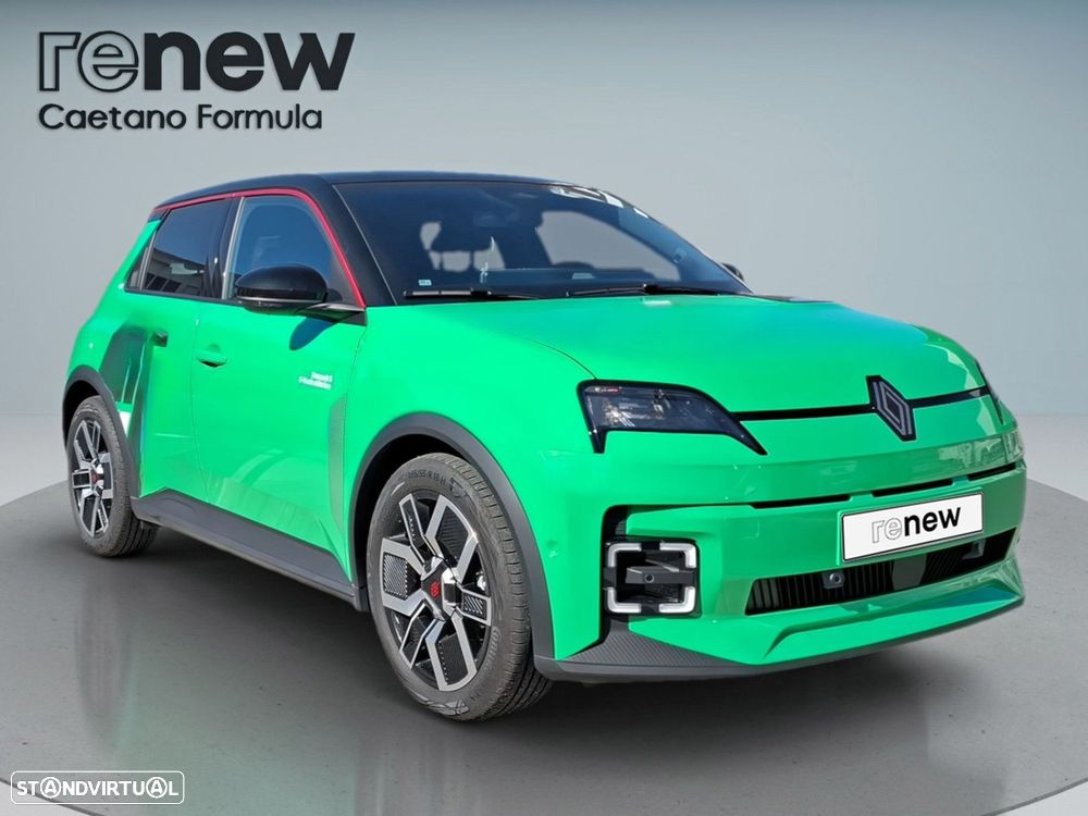 Renault 5 52 kWh Techno Autonomia Conforto — fotografia 10