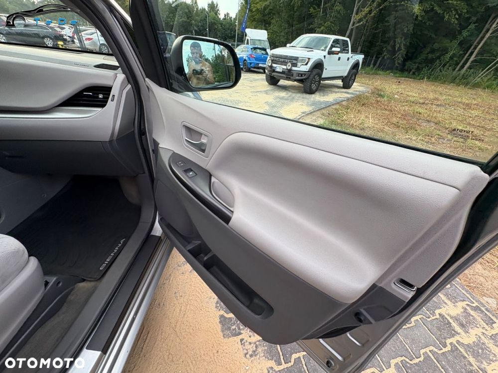 Toyota Sienna 3.5 V6 Limited AWD - 40