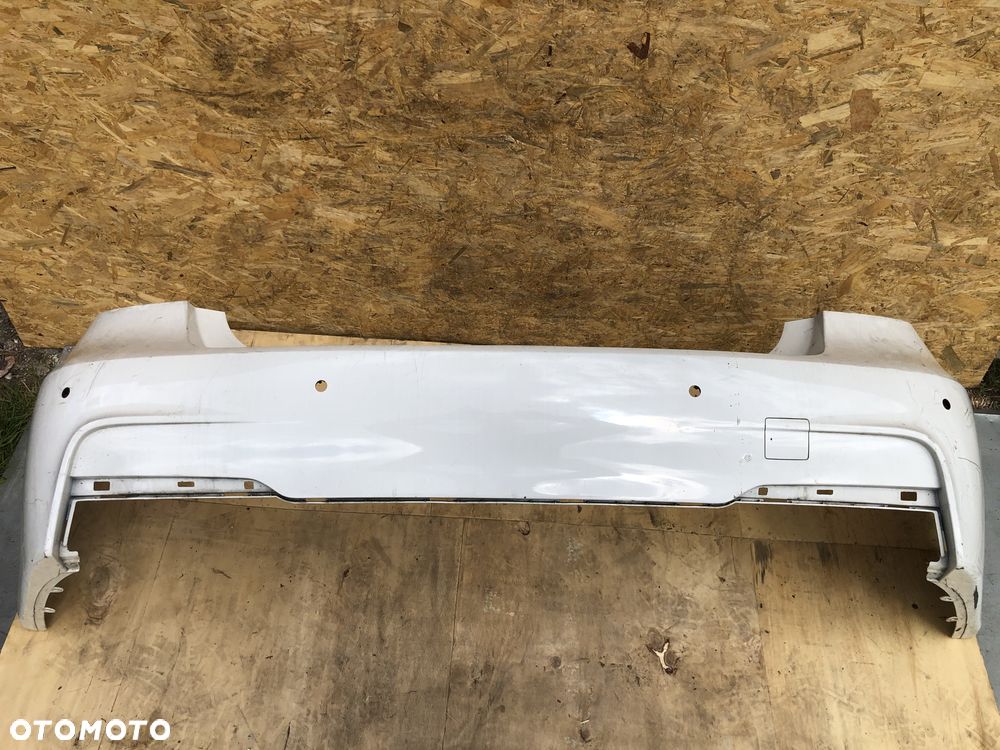 B135. Zderzak Tył Tylny BMW Serii 3 F30/F31 Biały Lift (2015-2018R) - Wysyłka - 3