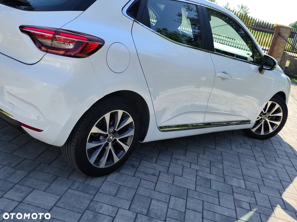 Renault Clio BLUE dCi 100 BUSINESS EDITION - 10
