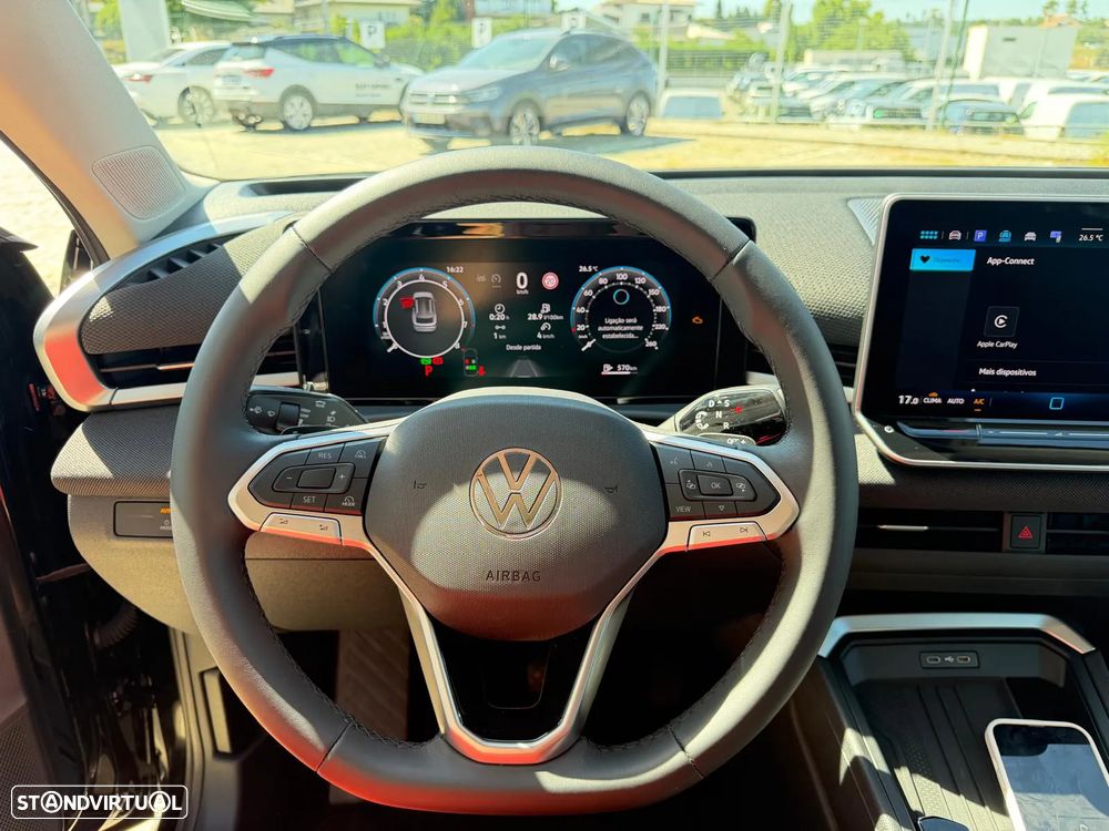 VW T-Roc 1.5 eTSI Trend DSG - 9