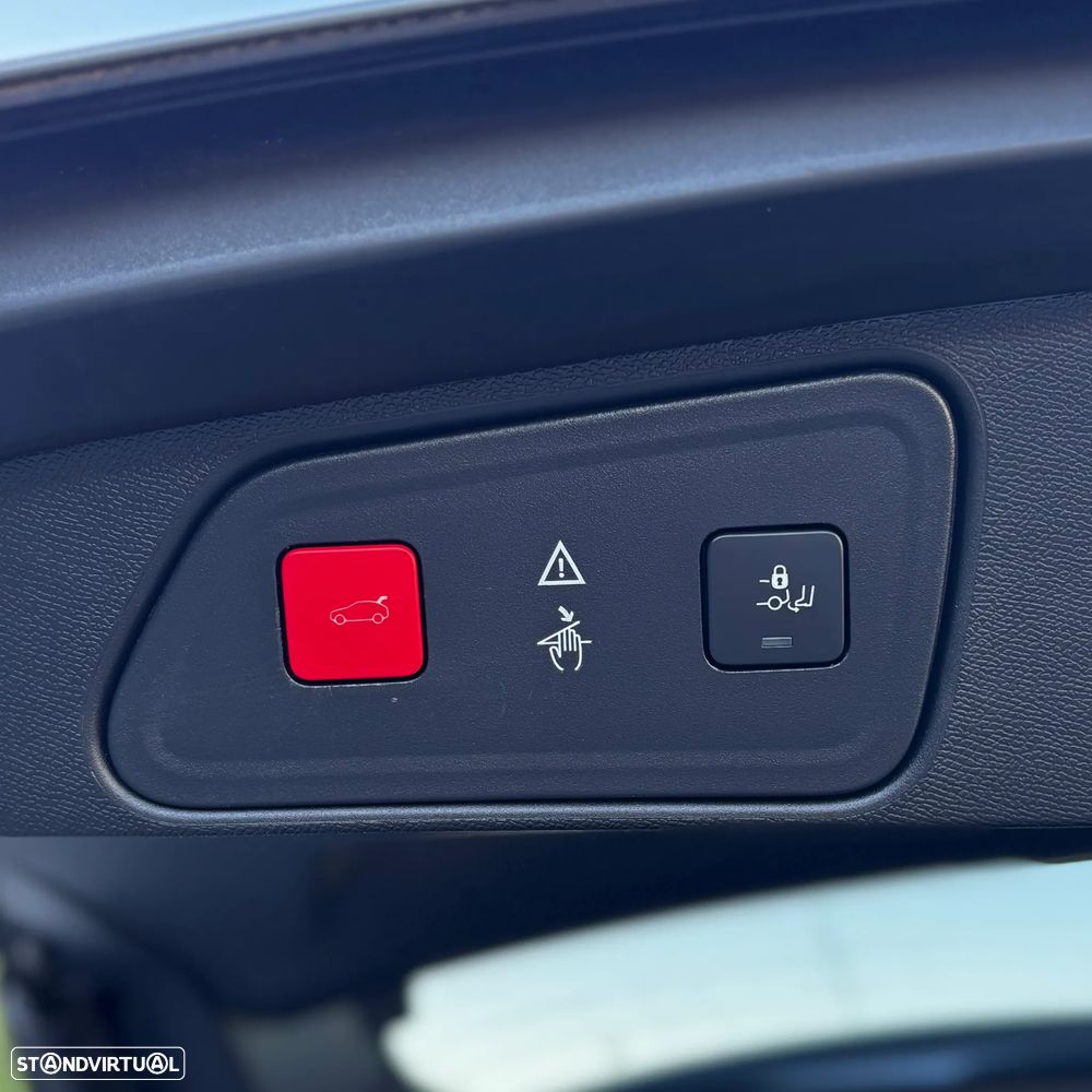 Peugeot 3008 PureTech 130 Stop & Start GPF Allure - 27
