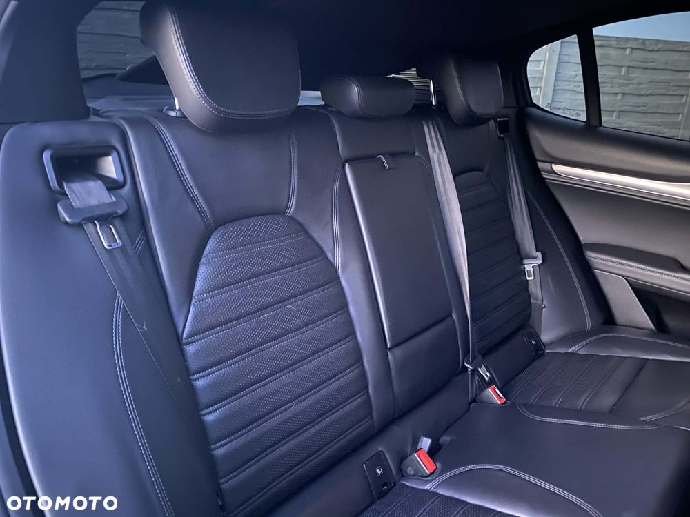 Alfa Romeo Stelvio 2.2 16V AT8 Executive - 13