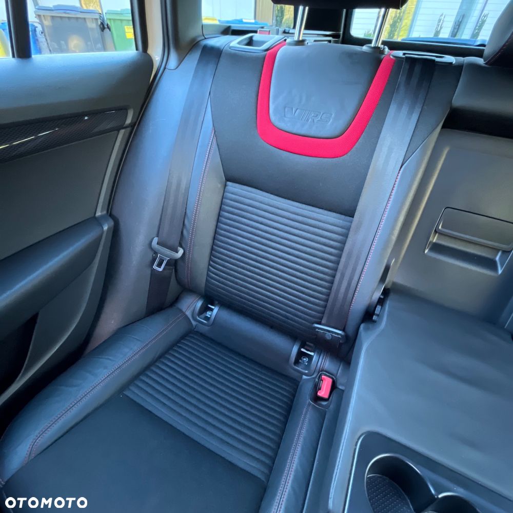 Skoda Octavia 2.0 TDI DSG RS - 33