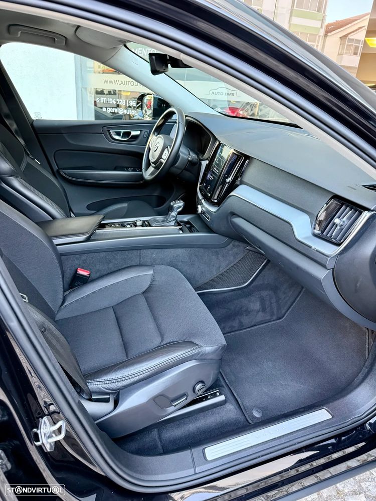 Volvo XC 60 2.0 D4 Inscription AWD Geartronic - 9