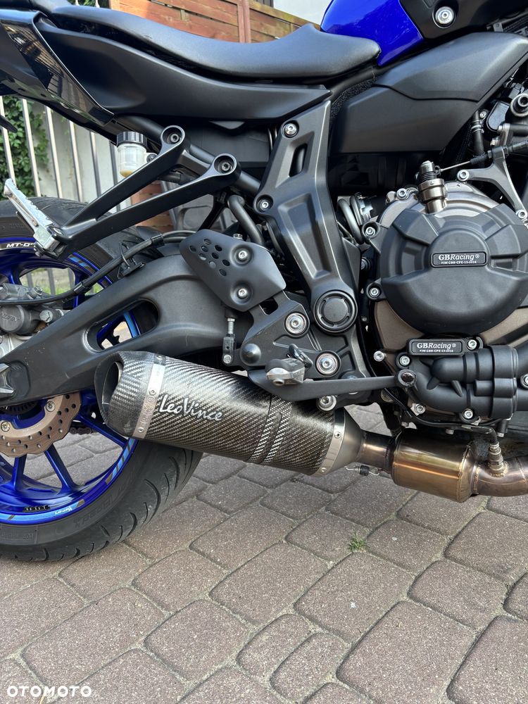 Yamaha MT - 6