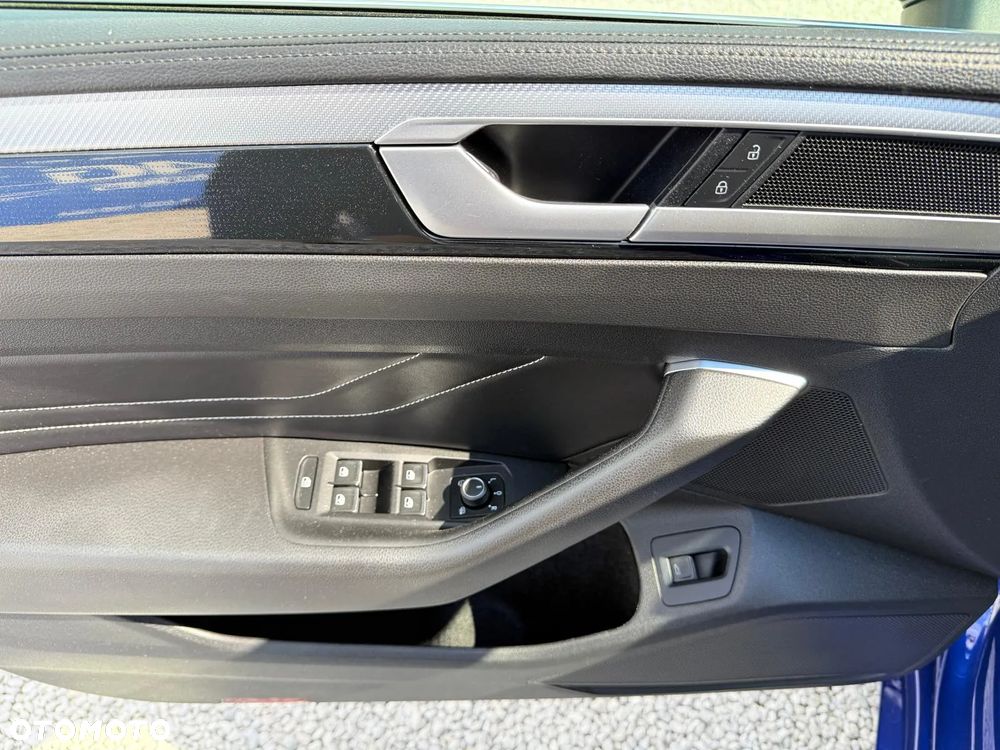 Volkswagen Arteon 2.0 TDI SCR 4Motion DSG R-Line - 21