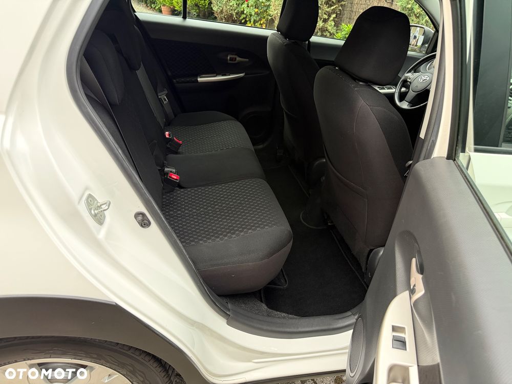 Toyota Urban Cruiser 1.33 4x2 Town - 24