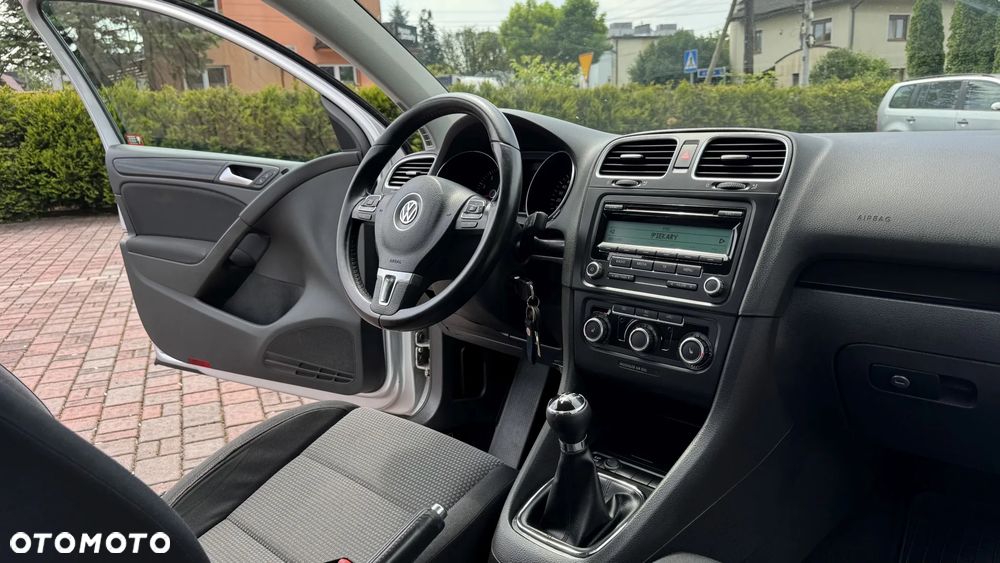 Volkswagen Golf 1.6 Edition - 37