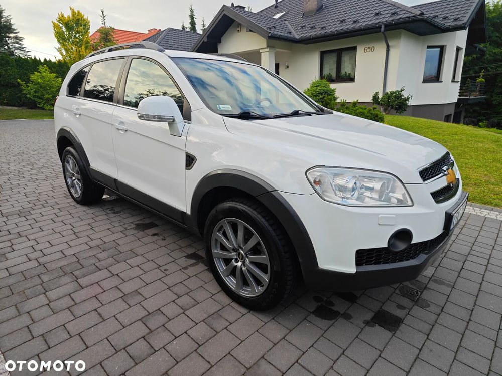 Chevrolet Captiva 2.0 4WD 7 Sitzer LT - 4