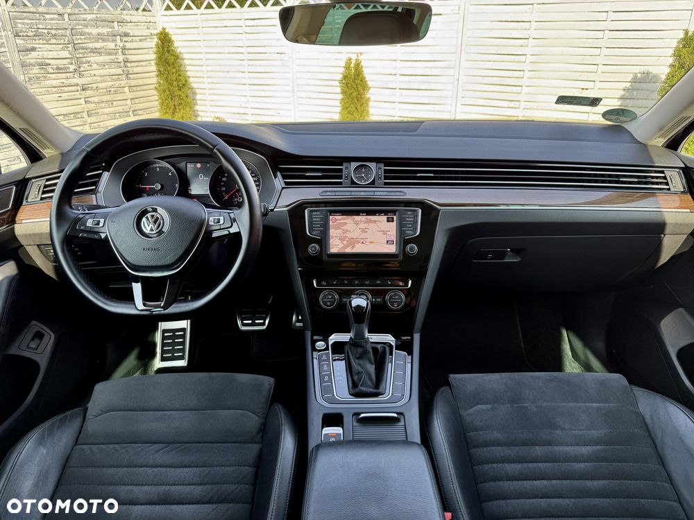Volkswagen Passat - 9