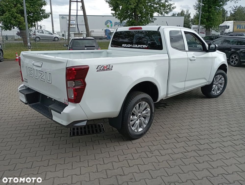 Isuzu D-Max 1.9 EC LS - 8