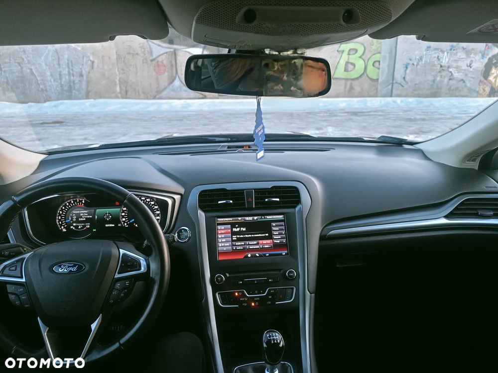 Ford Mondeo 1.5 EcoBoost Titanium - 23