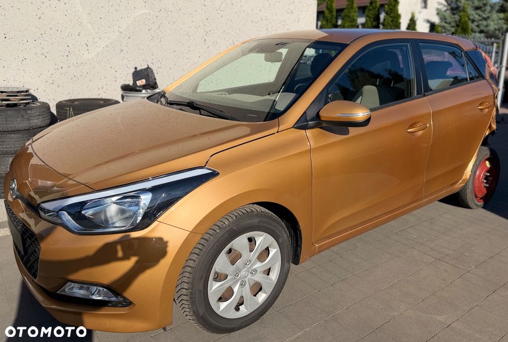 Hyundai i20 1.25 Wersja Jubileuszowa - 9