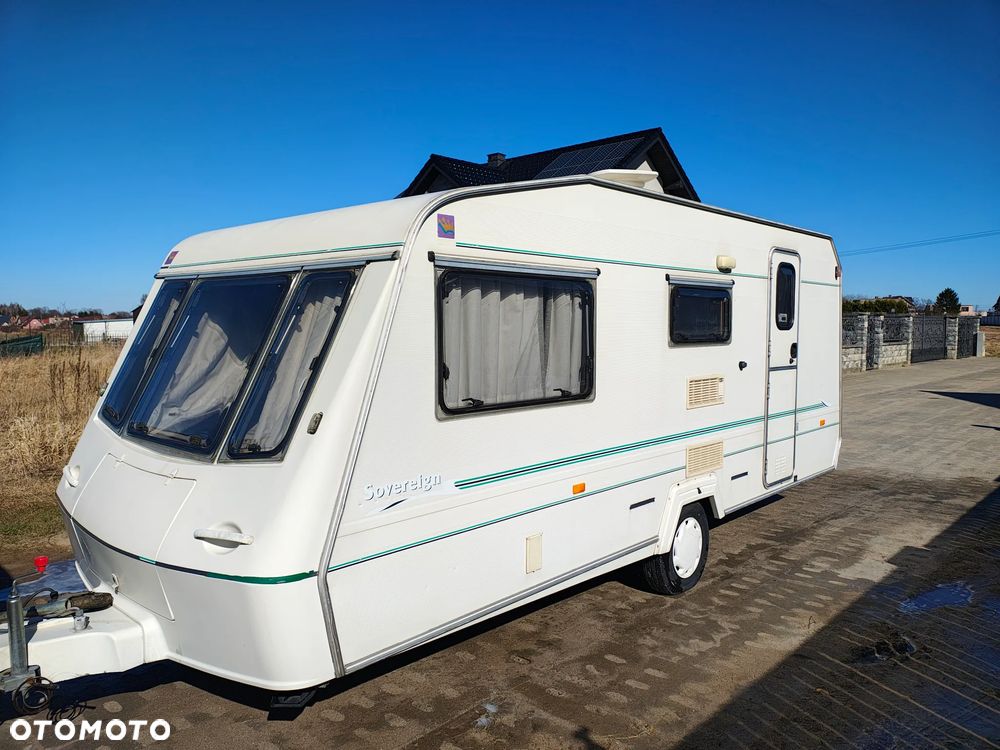 Elddis Crown Sovereign - 3