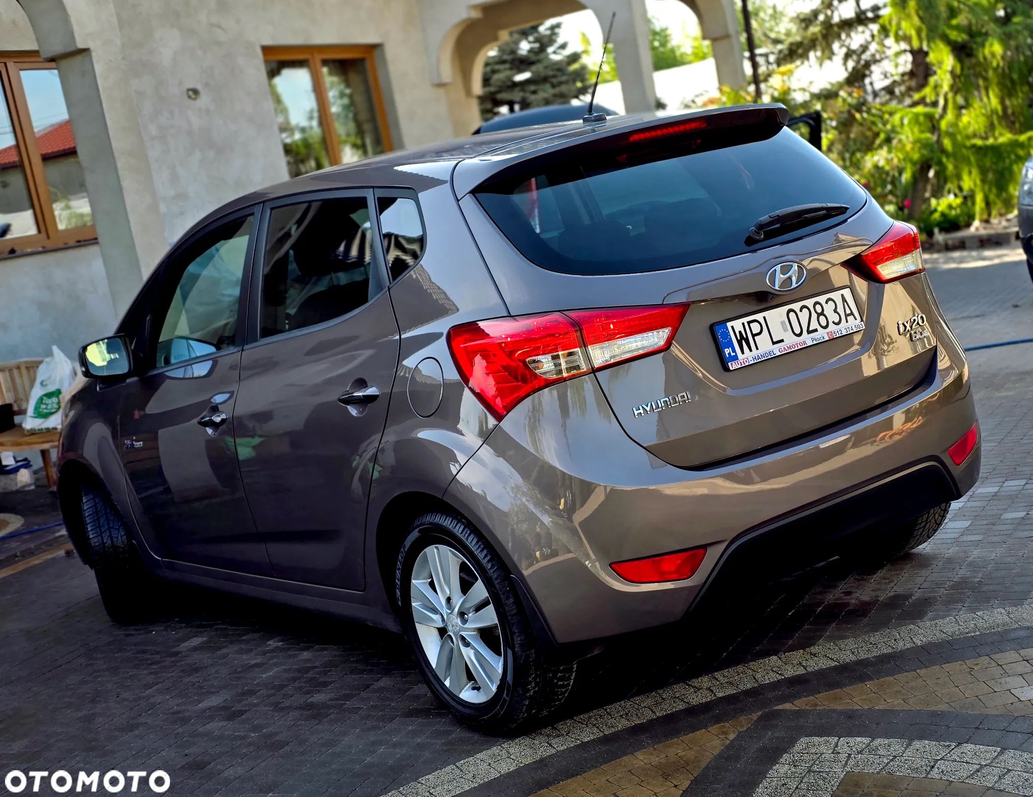 Hyundai ix20 1.4 Premium - 1