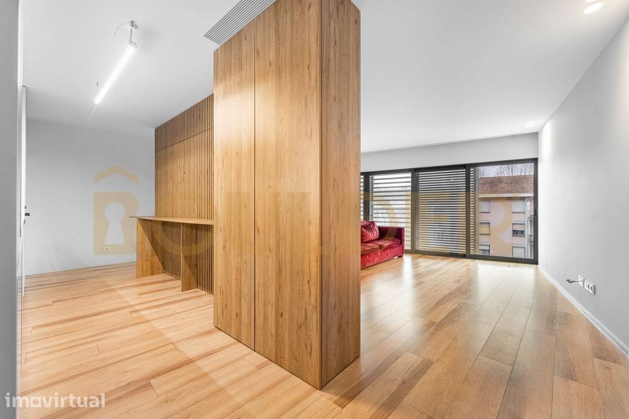 Apartamento T2 de Luxo em Braga - Grande imagem: 2/27