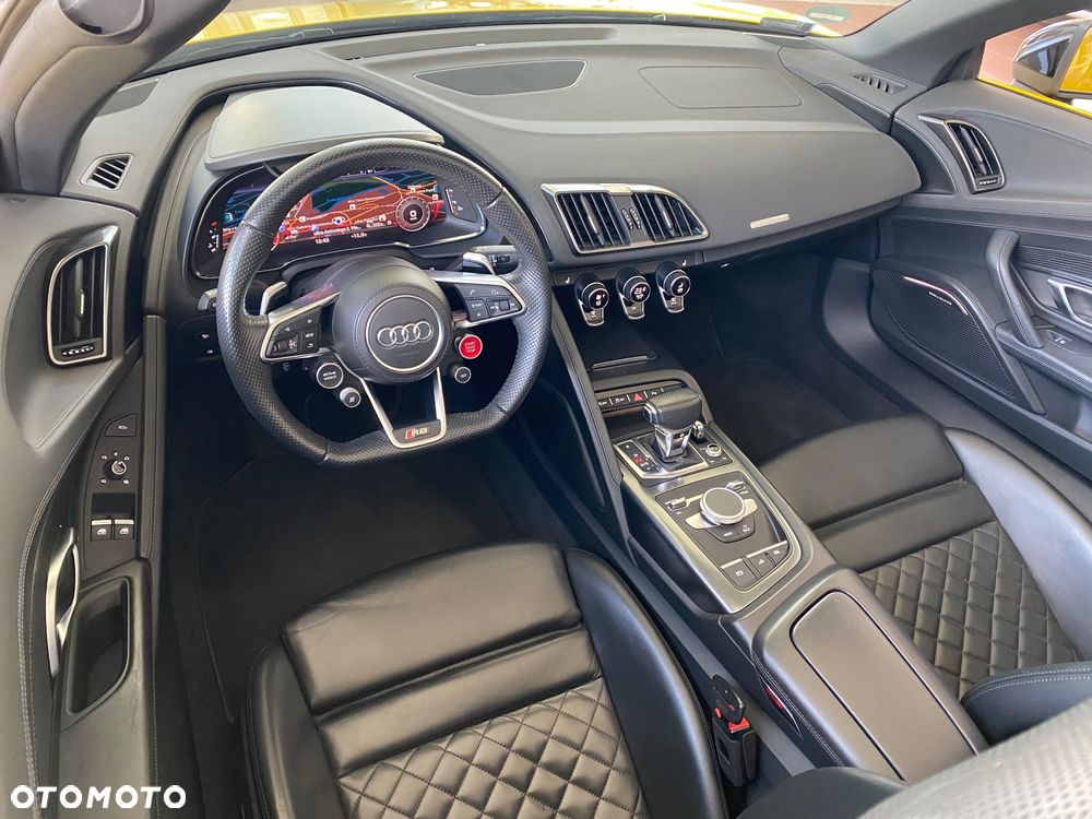 Audi R8 Spyder 5.2 FSI Quattro - 27