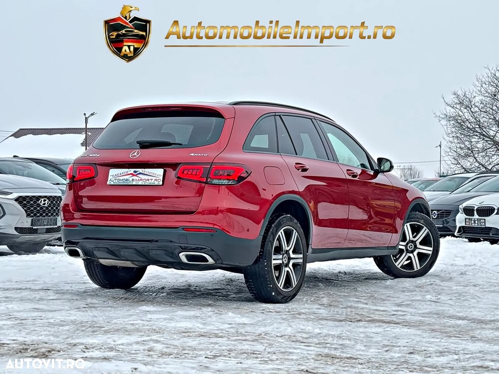 Mercedes-Benz GLC 300 d 4MATIC 9G-TRONIC - 3