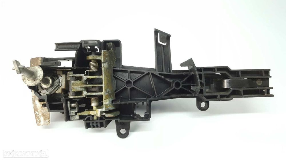 PUXADOR EXTERIOR FRENTE ESQUERDO BMW SERIE 1 BERLINA (E81/E87) 118D - 3