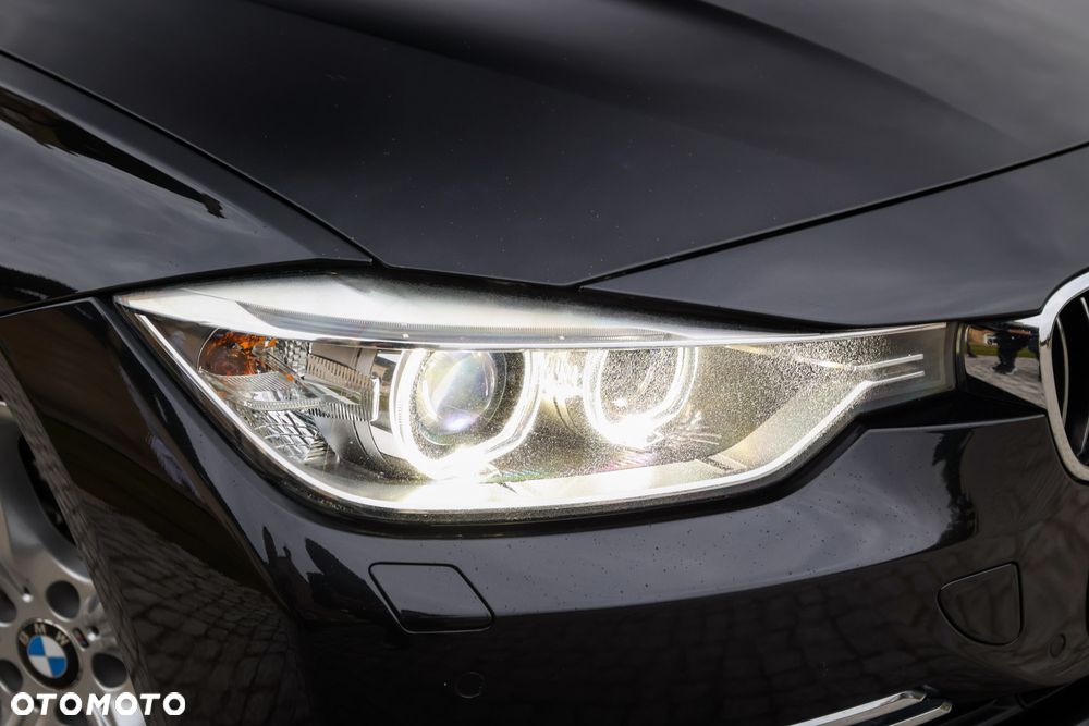 BMW Seria 3 320d Luxury Line - 18